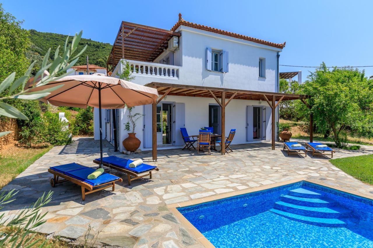 Villa Rodia With Swimming Pool On Skopelos Island Екстериор снимка