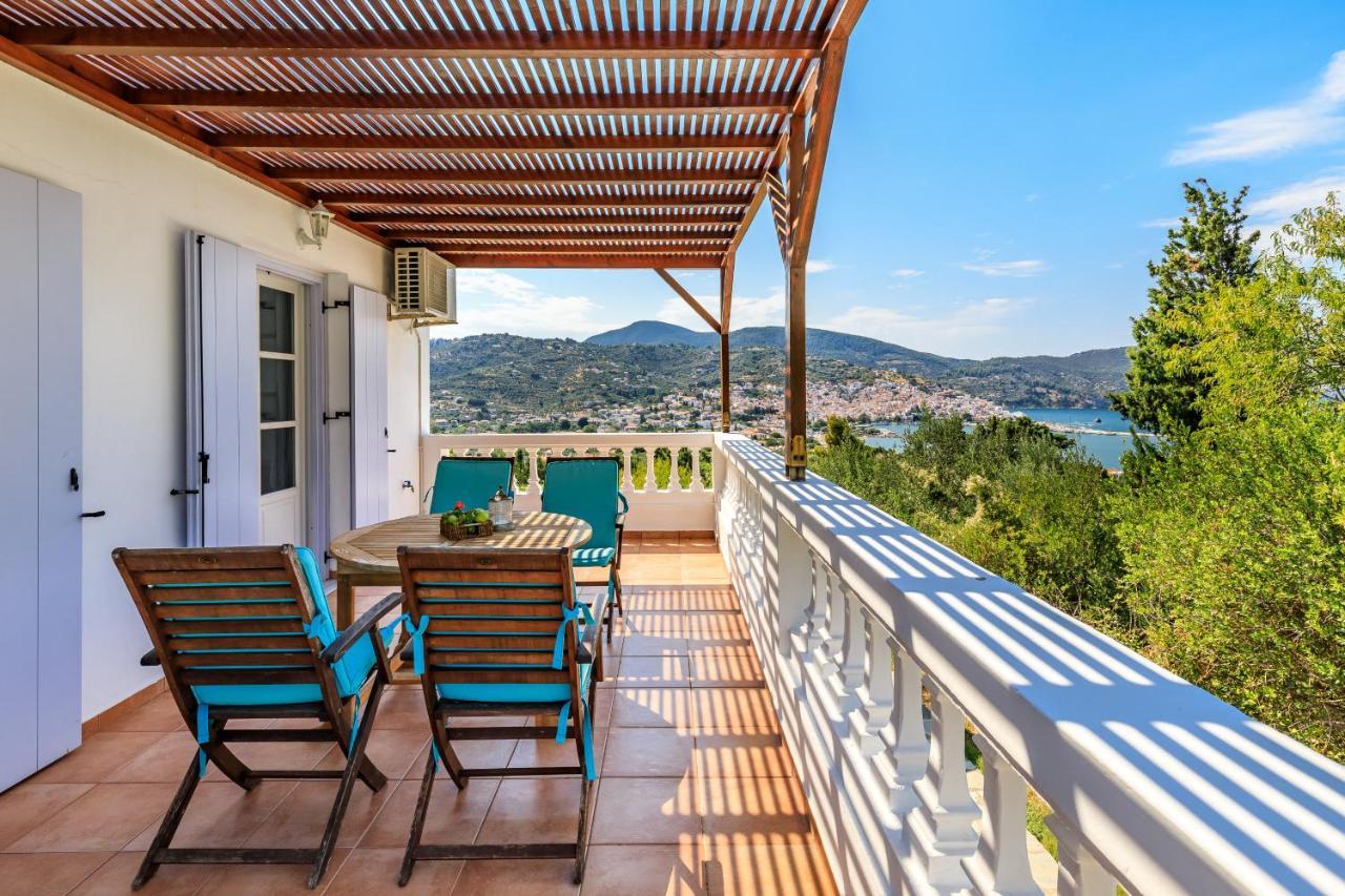 Villa Rodia With Swimming Pool On Skopelos Island Екстериор снимка
