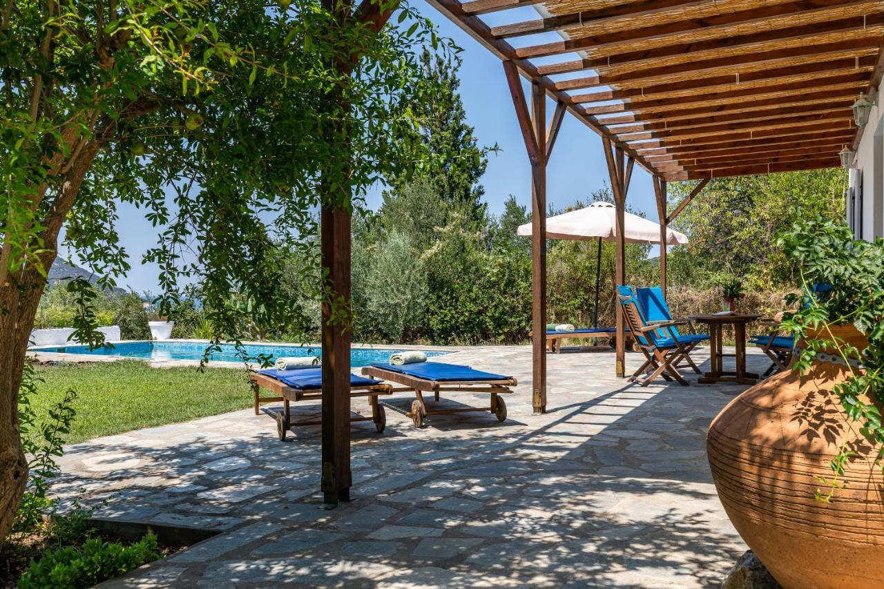 Villa Rodia With Swimming Pool On Skopelos Island Екстериор снимка